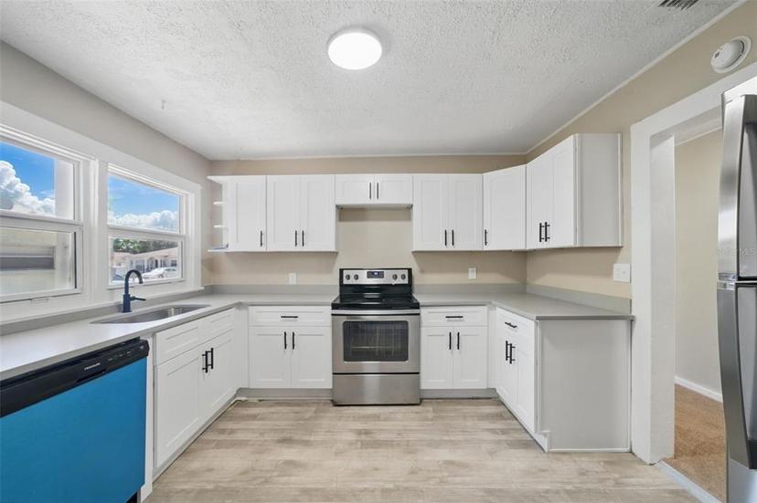 Picture of 8215 N 12Th Street, Tampa FL 33604