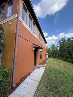 Picture of 30042 Mossbank Drive, Wesley Chapel, FL 33543