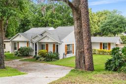 Picture of 407 Forest Road, Mount Dora, FL 32757
