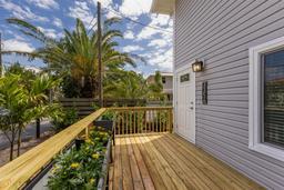Picture of 3356 Maiden Lane, Sarasota, FL 34231