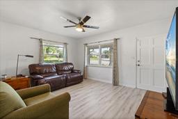 Picture of 5001 15Th Avenue N, St Petersburg, FL 33710
