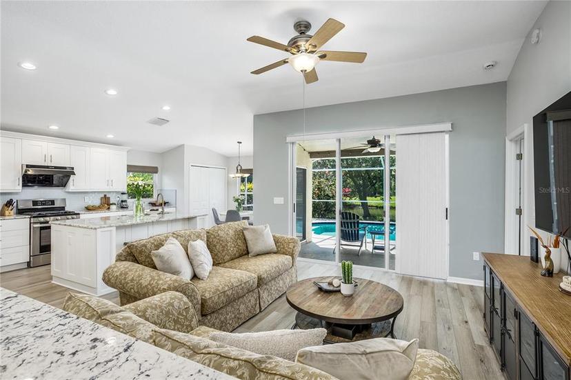 Picture of 9932 Stockbridge Drive, Tampa FL 33626