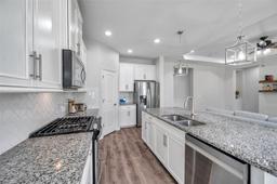 Picture of 12280 Lyon Pine Lane, Odessa, FL 33556