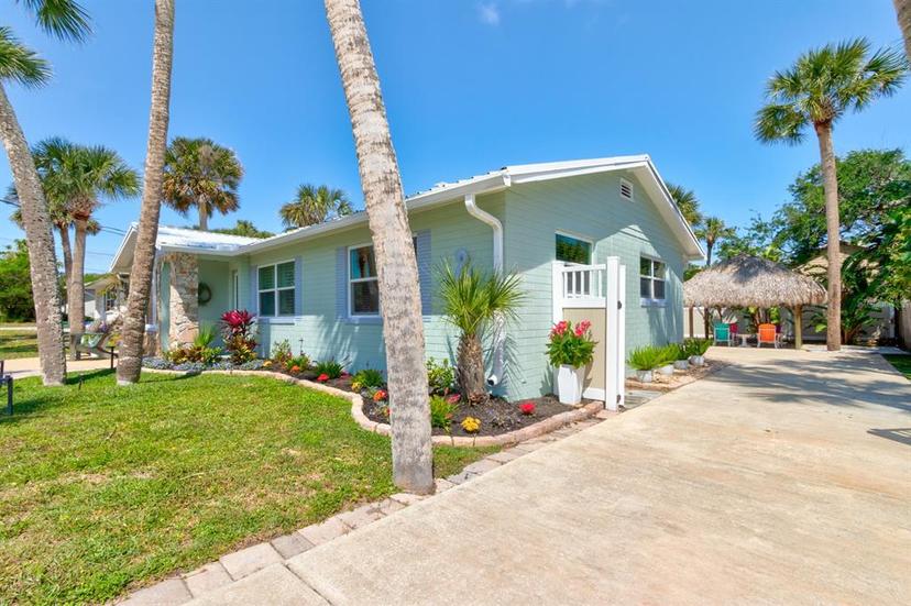 Picture of 918 E 2Nd Avenue, New Smyrna Beach FL 32169