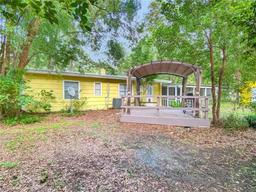 Picture of 610 NW 36Th Drive, Gainesville, FL 32607