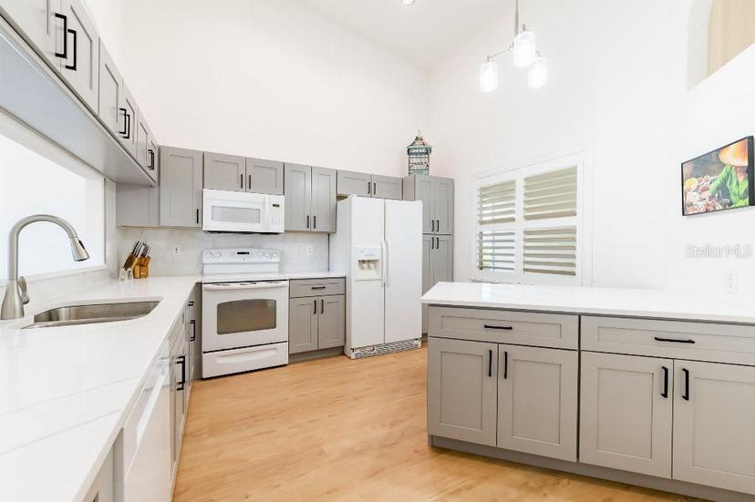 Picture of 6208 Country Club Way, Sarasota FL 34243