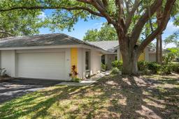 Picture of 226 Southampton Lane Unit 257, Venice, FL 34293