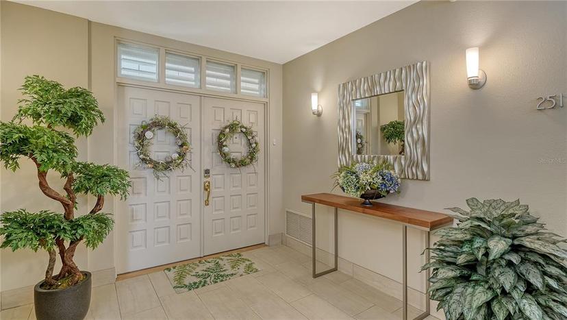Picture of 2450 Harbourside Drive Unit 251, Longboat Key FL 34228
