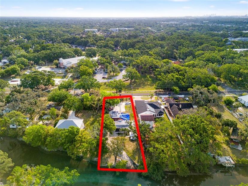 Picture of 8615 Jackson Springs Road, Tampa FL 33615