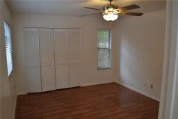 Picture of 852 SW 58Th Terrace, Gainesville, FL 32607