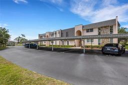 Picture of 104 Fernwood Circle Unit 104, Seminole, FL 33777