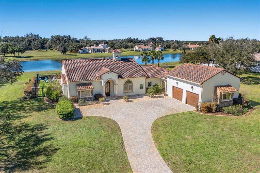 Picture of 12329 SW 140Th Loop, Dunnellon, FL 34432