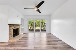 Picture of 1051 S Highland Street Unit 4B, Mount Dora, FL 32757