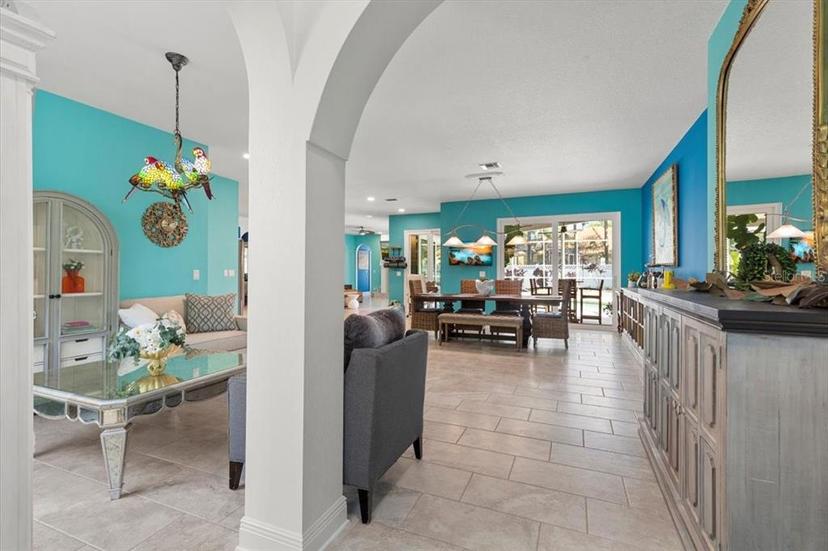 Picture of 9322 Wellington Park Circle, Tampa FL 33647