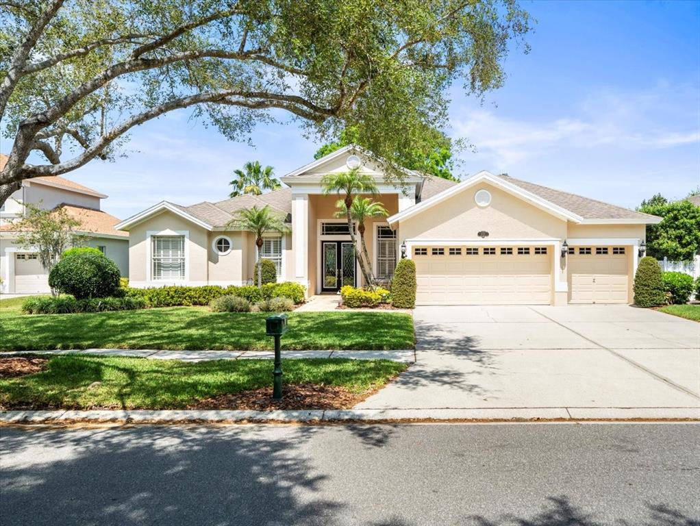 Picture of 2221 Climbing Ivy Drive, Tampa, FL 33618