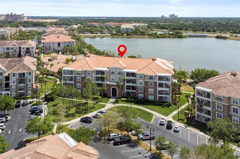 Picture of 5012 Shoreway Loop Unit 205, Orlando FL 32819