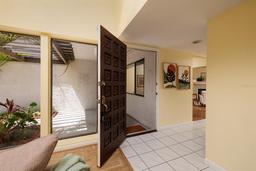 Picture of 4207 Fairway Run, Tampa, FL 33618