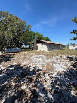 Picture of 8955 Rhoden Loop Road W, Fort Meade, FL 33841