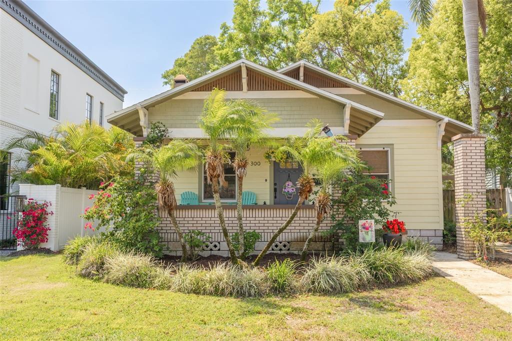 Picture of 300 16Th Avenue N, St Petersburg, FL 33704