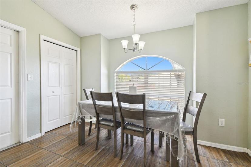 Picture of 4889 Myrtle View Drive N, Mulberry FL 33860