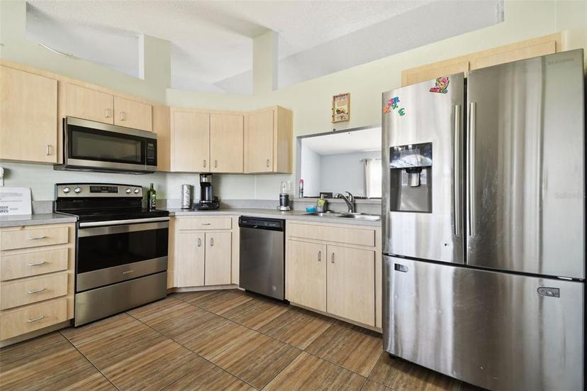 Picture of 4889 Myrtle View Drive N, Mulberry FL 33860