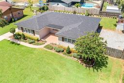 Picture of 2096 Lake Ariana Boulevard, Auburndale, FL 33823