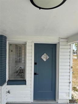 Picture of 232 Thomas Avenue, Frostproof, FL 33843