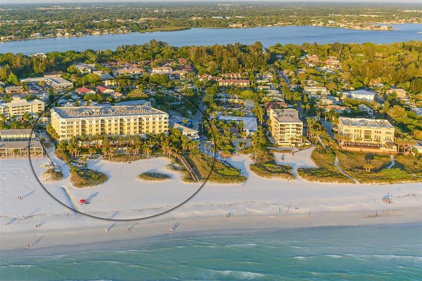 Picture of 915 Seaside Drive Unit 606, Sarasota FL 34242