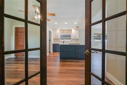 Picture of 725 Laurel Way, Casselberry, FL 32707