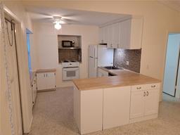 Picture of 754 71St Avenue N, St Petersburg, FL 33702
