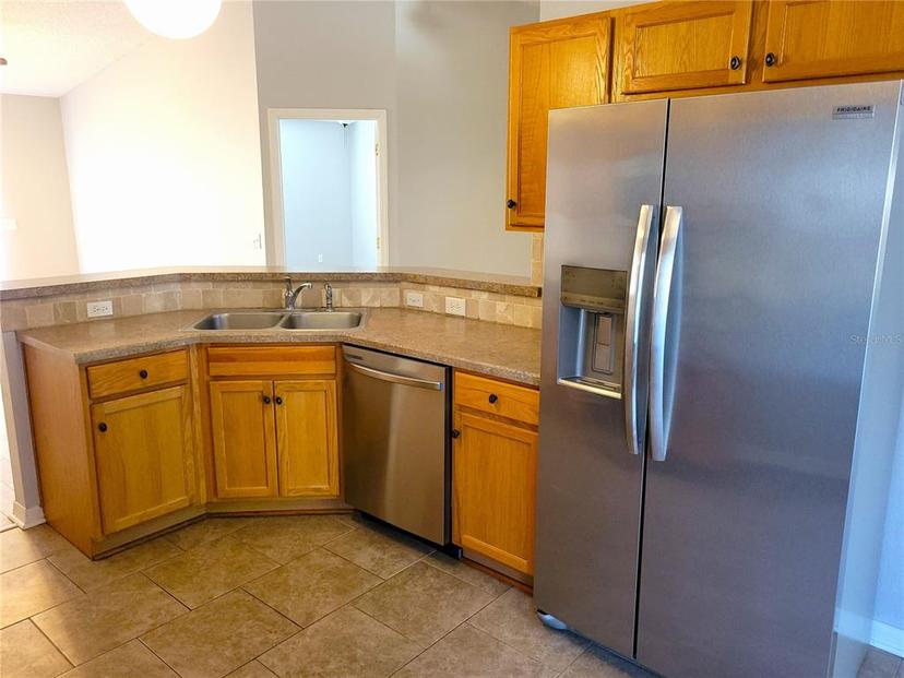 Picture of 12925 Parkington Drive, Gibsonton FL 33534