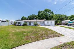 Picture of 5101 Vinson Drive, Tampa, FL 33610