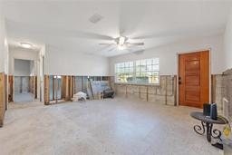 Picture of 8801 Sunlit Cove Drive Ne, St Petersburg, FL 33702