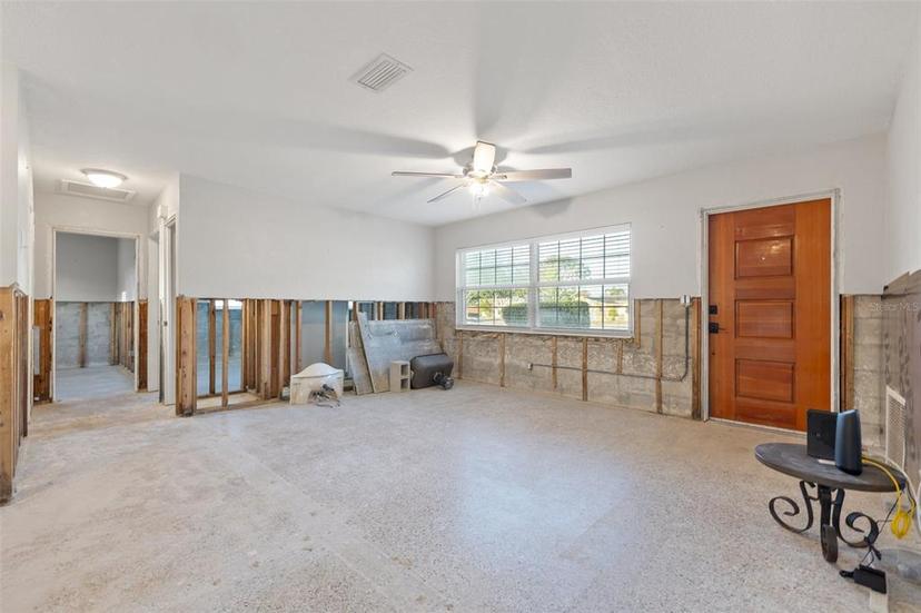 Picture of 8801 Sunlit Cove Drive Ne, St Petersburg FL 33702