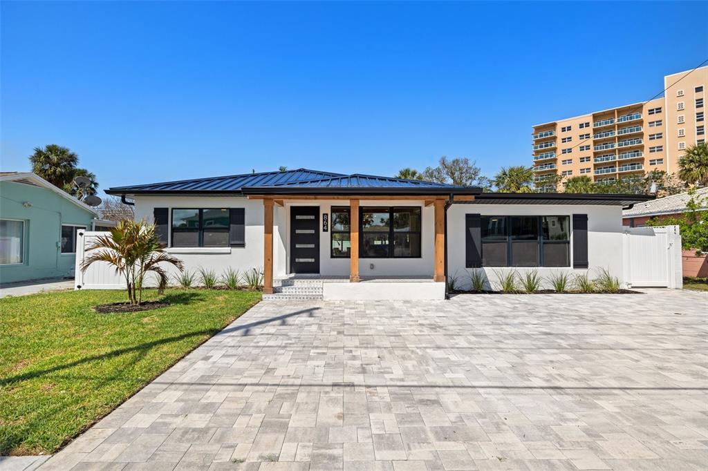 Picture of 864 Mandalay Avenue, Clearwater Beach, FL 33767