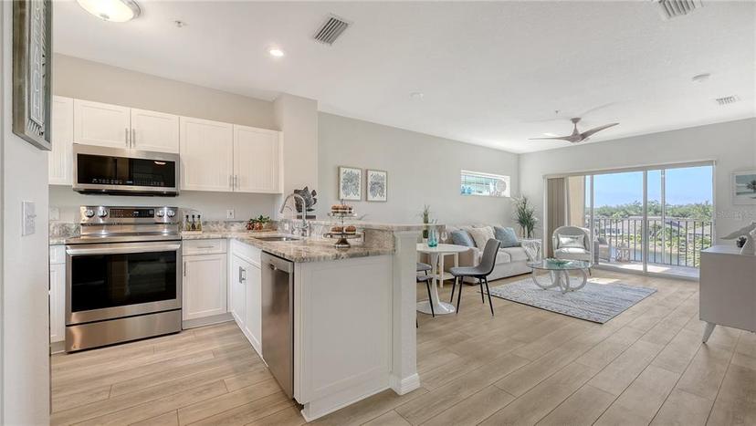 Picture of 19325 Water Oak Drive Unit 305, Port Charlotte FL 33948