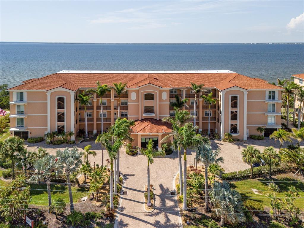 Picture of 95 N Marion Court Unit 126, Punta Gorda, FL 33950