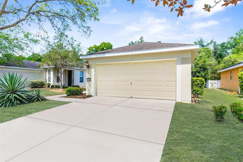 Picture of 14581 Wake Robin Drive, Brooksville FL 34604