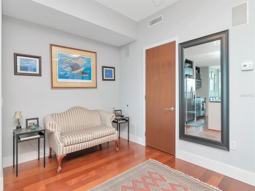 Picture of 912 Channelside Drive Unit 2501, Tampa FL 33602