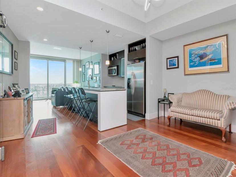 Picture of 912 Channelside Drive Unit 2501, Tampa FL 33602