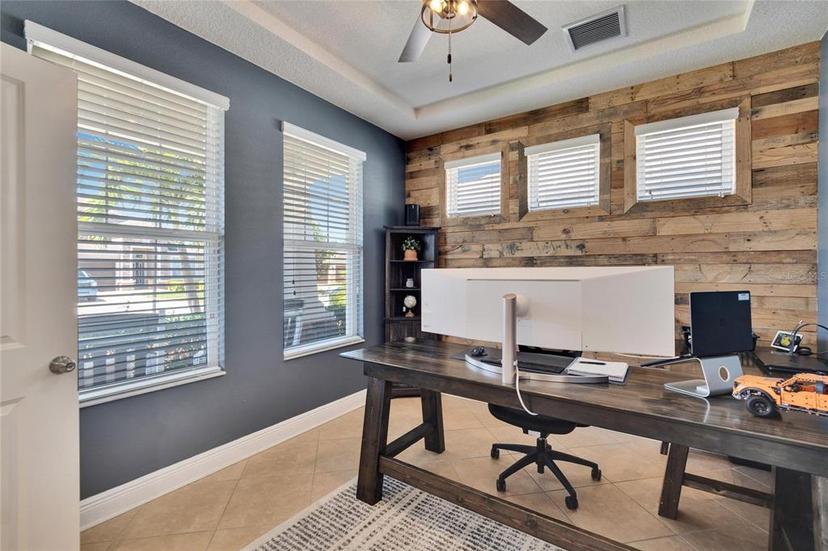 Picture of 12664 Flatwood Creek Drive, Gibsonton FL 33534