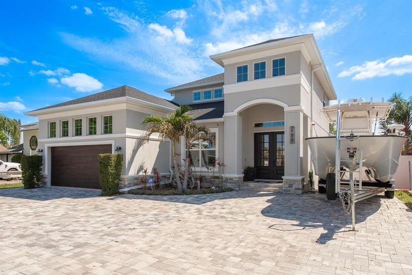 Picture of 182 E Canal Drive, Palm Harbor FL 34684