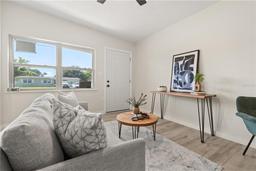 Picture of 101 W Wallace Street, Orlando, FL 32809