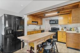 Picture of 931 Dennis Avenue, Orlando, FL 32807