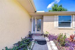 Picture of 910 Black Knight Drive, Valrico, FL 33594