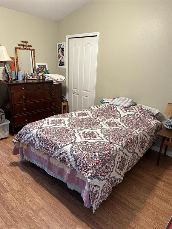 Picture of 1704 Winn Arthur Drive, Valrico FL 33594