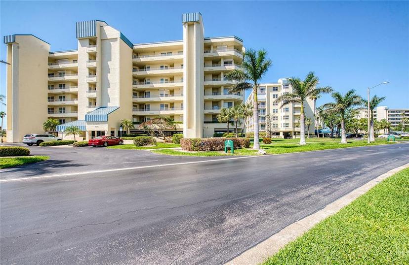 Picture of 7872 Sailboat Key Boulevard S Unit 404, South Pasadena FL 33707