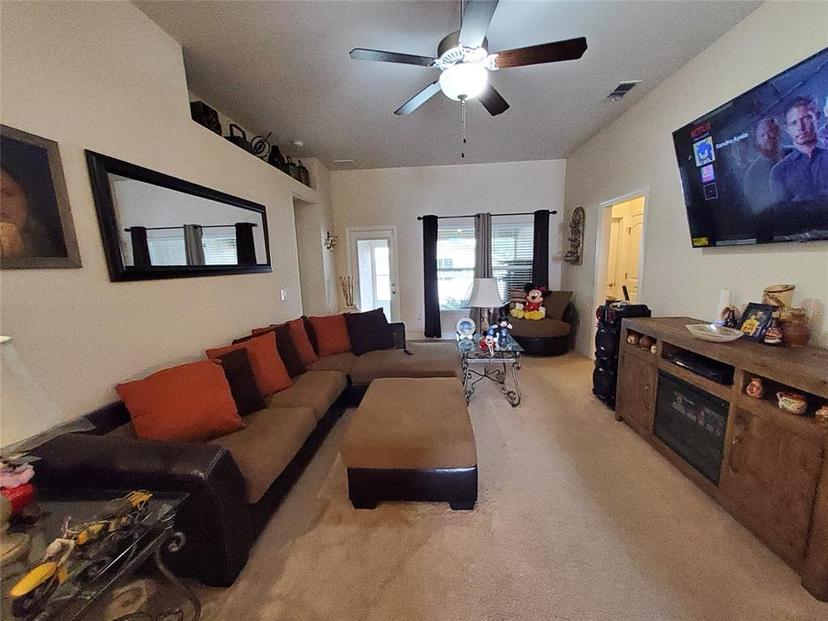 Picture of 1313 Legatto Loop, Dundee FL 33838