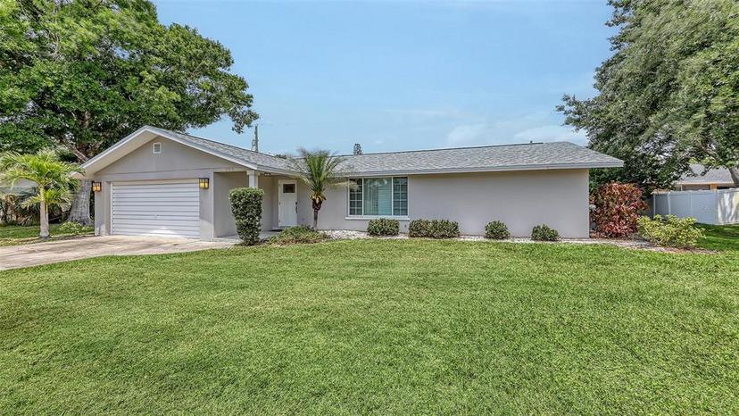 Picture of 755 Taplow Road, Venice FL 34293