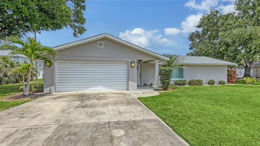 Picture of 755 Taplow Road, Venice FL 34293